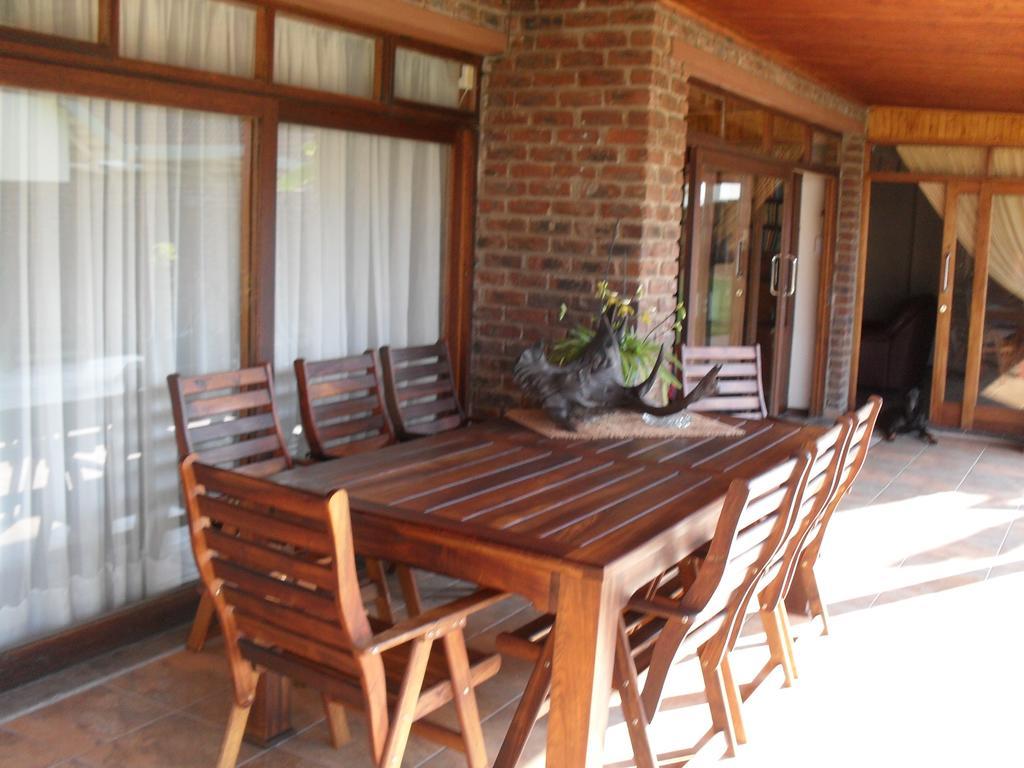 Pheasant'S Rest Hotel Newcastle Buitenkant foto