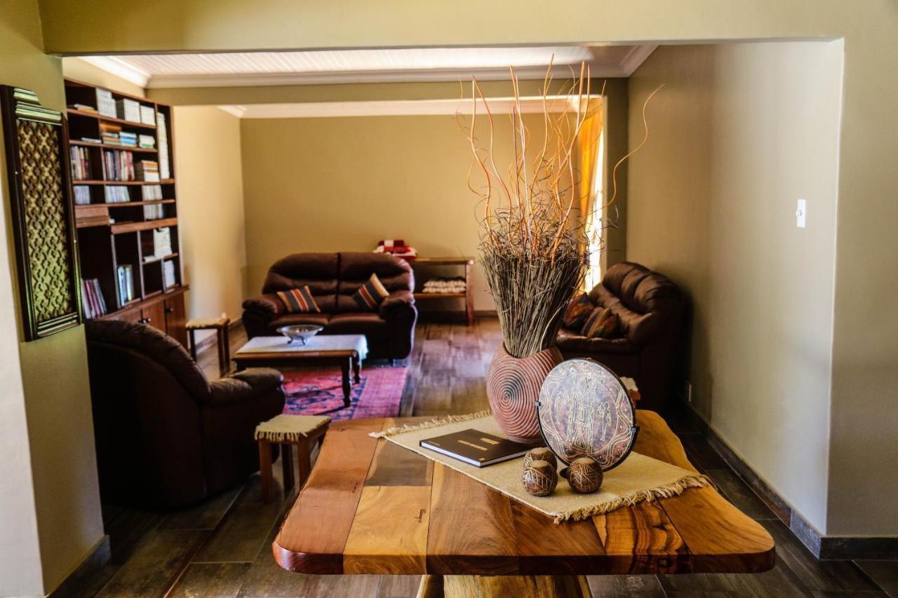 Pheasant'S Rest Hotel Newcastle Buitenkant foto